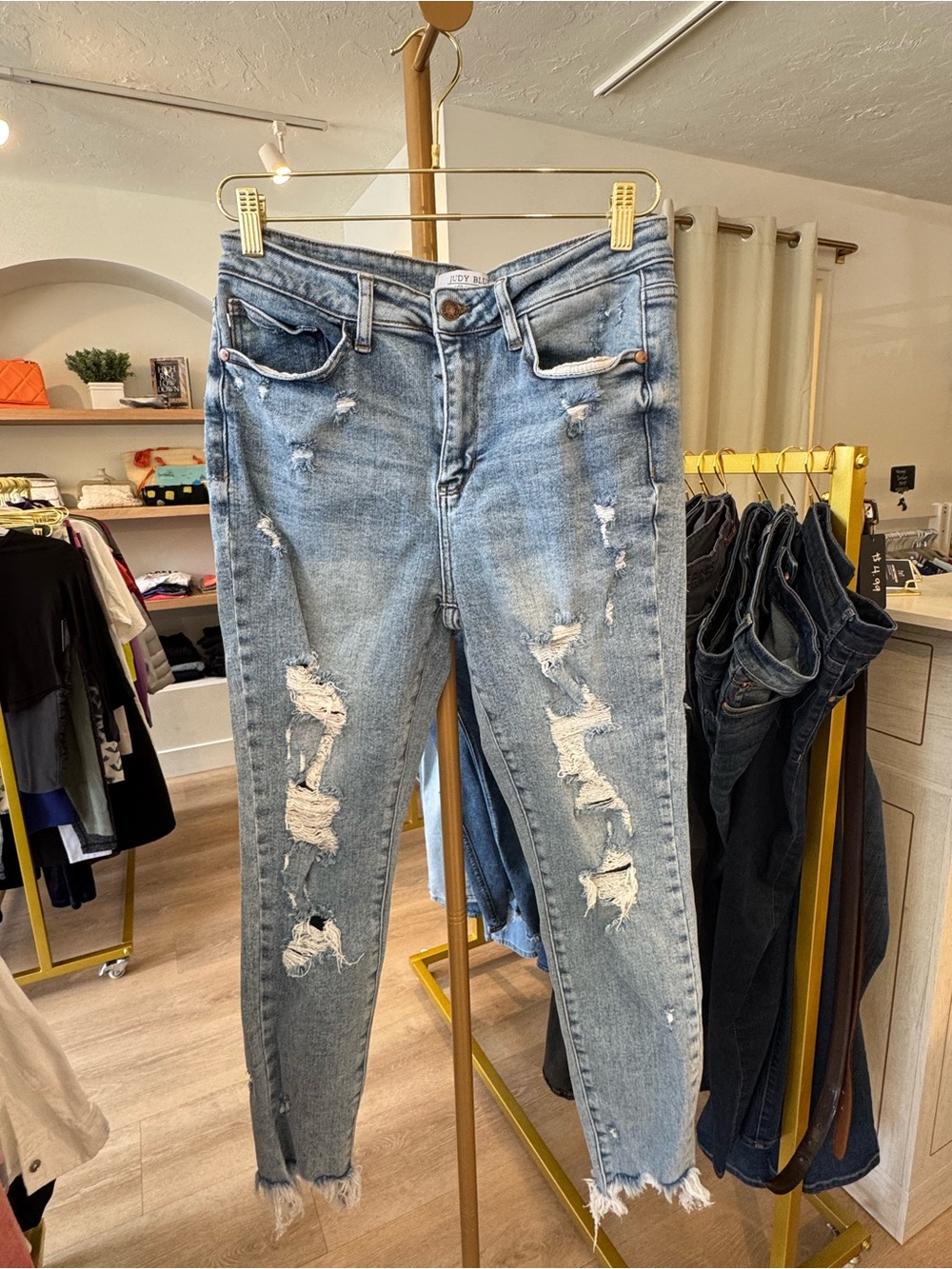 Judy Blue Light Blue Distressed Skinny Jeans 9/29 EUC